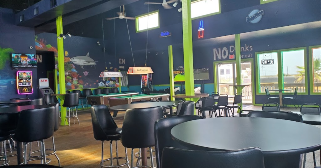 sharkies on the beach - surfside restaurants texas